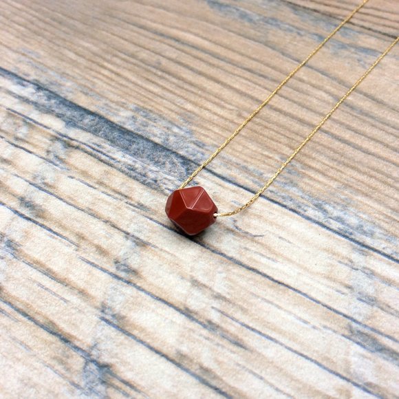 Red Jasper choker necklace 14k gold filled - Root Chakra , crystal healing - Picture 3 of 9